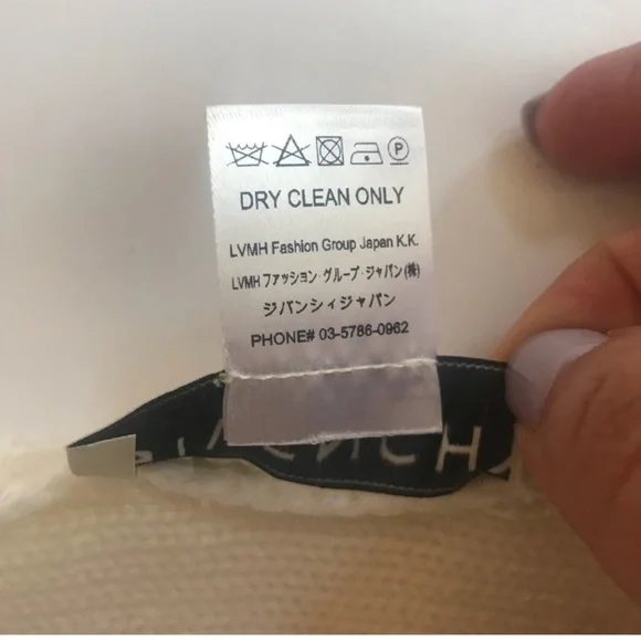 Givenchy Tonal Raised Logo Jacquard Knit Wool Beanie Hat Cream Off White NWT - Picture 12 of 15